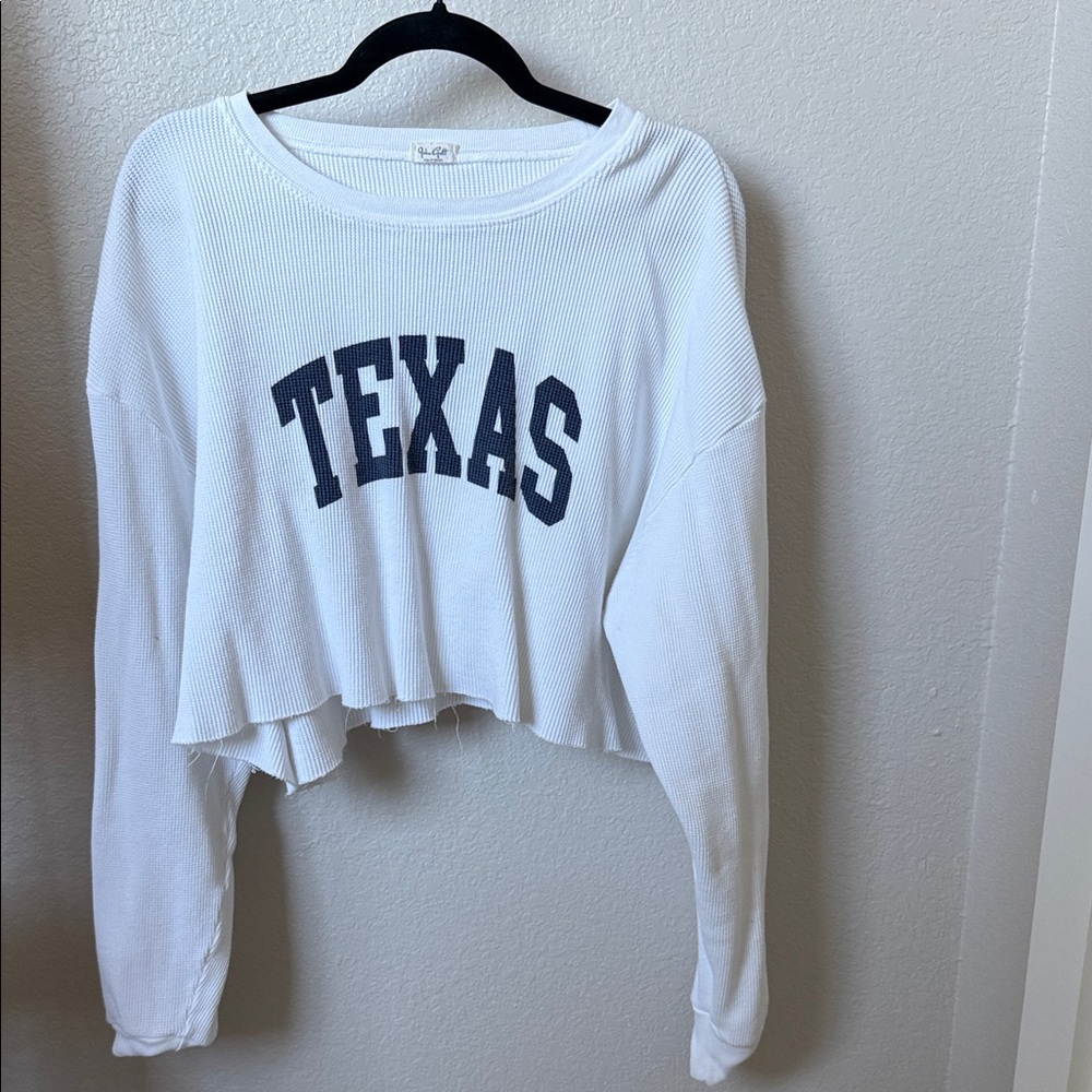 Brandy Melville White Cropped 'TEXAS' Long Sleeve Tee
